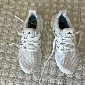 Adidas Ultraboost 4.0 DNA shoes